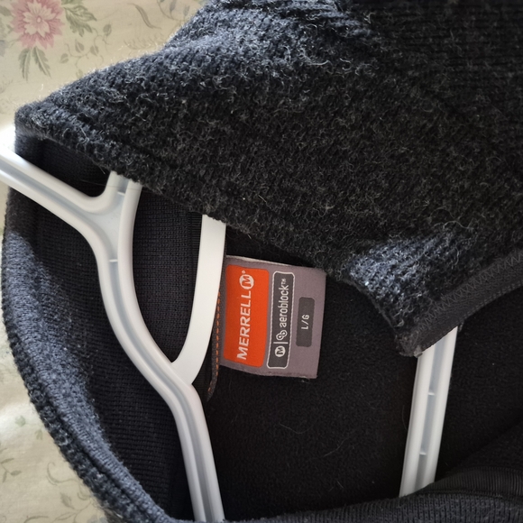 Merrel Full-Zip Jacket - Picture 2 of 4